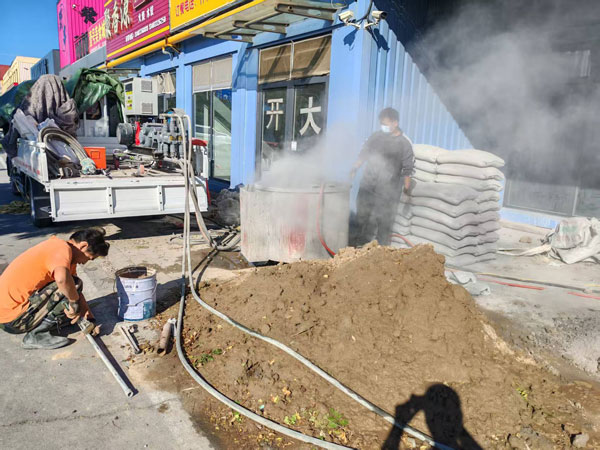 聂荣顶管注浆加固